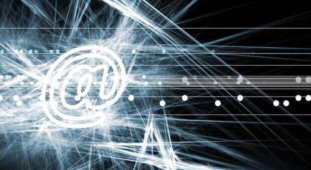 连云港市电子营业执照驶入“政务一卡通”快车道