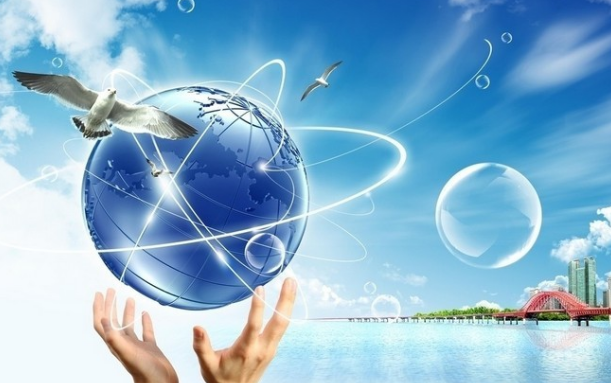 第二届智慧城市国际论坛暨首届市长圆桌会议开幕