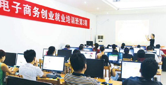 青原：电子商务+电子政务推动乡村信息化、现代化