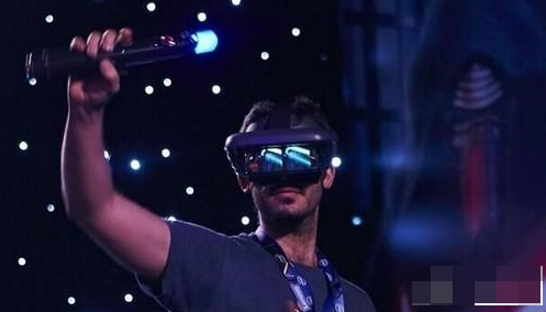 镇江举办人工智能与人类未来科技论坛