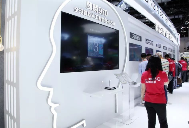 云计算巨头争霸赛：人工智能才是关键看点!