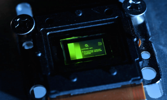 看好AR/VR显示应用潜力!Micro LED将成主流显示光源