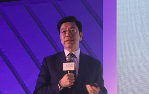 李开复:人工智能时代到来到底该喜还是悲?