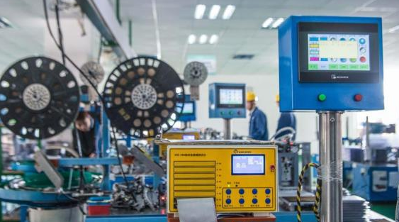 康尼机电跻身智能制造“国家队”——机器人替代工人,一个能顶十四个