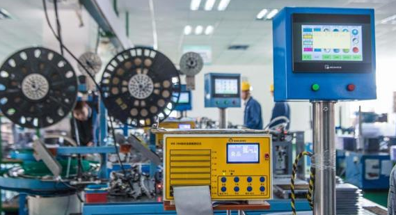 专家学者带来“干货”为成都智能制造支招