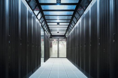 新老数据中心市场之间的对决