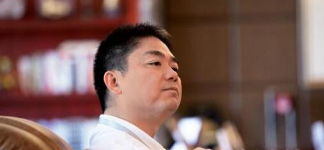 双十一 “攻守道”：造词、“肉搏”、电商+店商