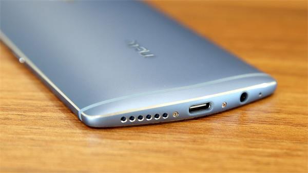 硬件销售额占比达九成：美图盈利要靠互联网业务？