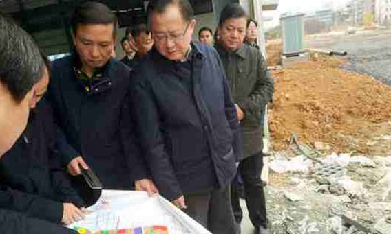 调度智能制造产业小镇项目 推动智能制造业新突破