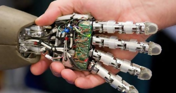 拥抱新的科技产业革命 构建智能制造全生态链