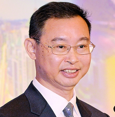 中日英法市长共享智慧城市经