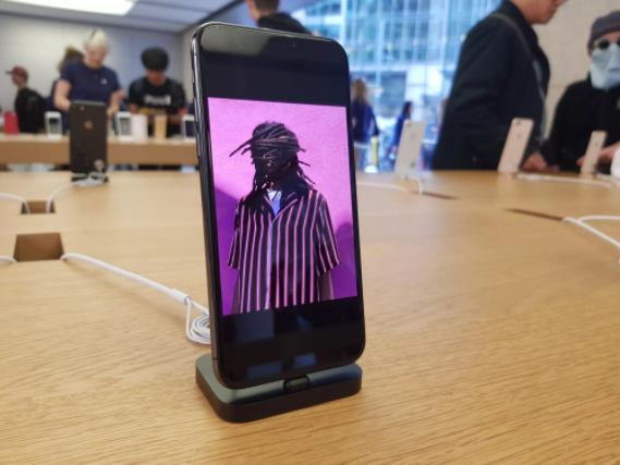 苹果明年表现如何?就看能否回答好这五个问题