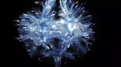 四川:肿瘤“电脑医生”开处方 人工智能助力精准诊断