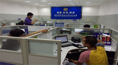 大学生电商创业纷纷变小老板