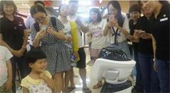 人工智能落地购物场景哪家强?苏宁旺宝机器人刮起旋风